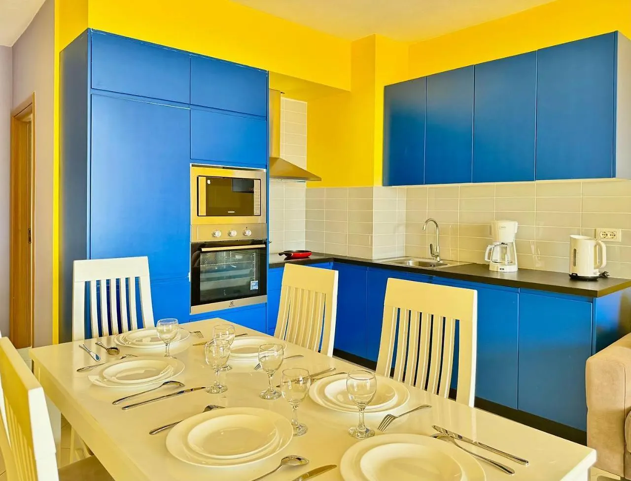 Colorful Sea View Apartment Saranda