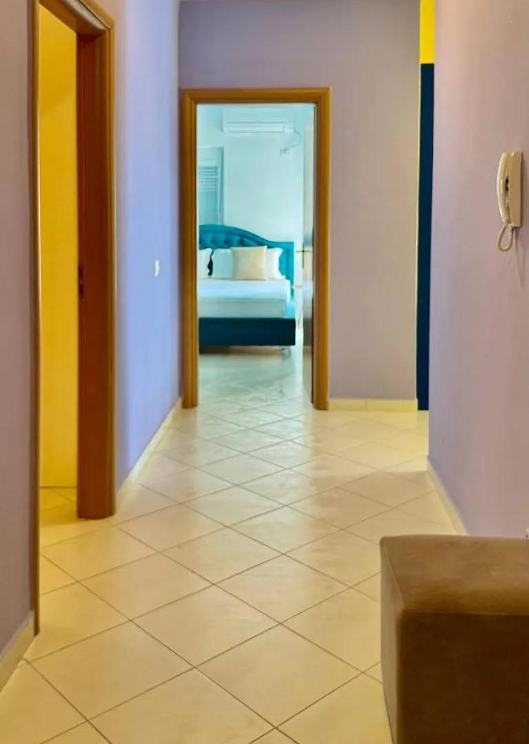 Colorful sea view apartment Sarandë